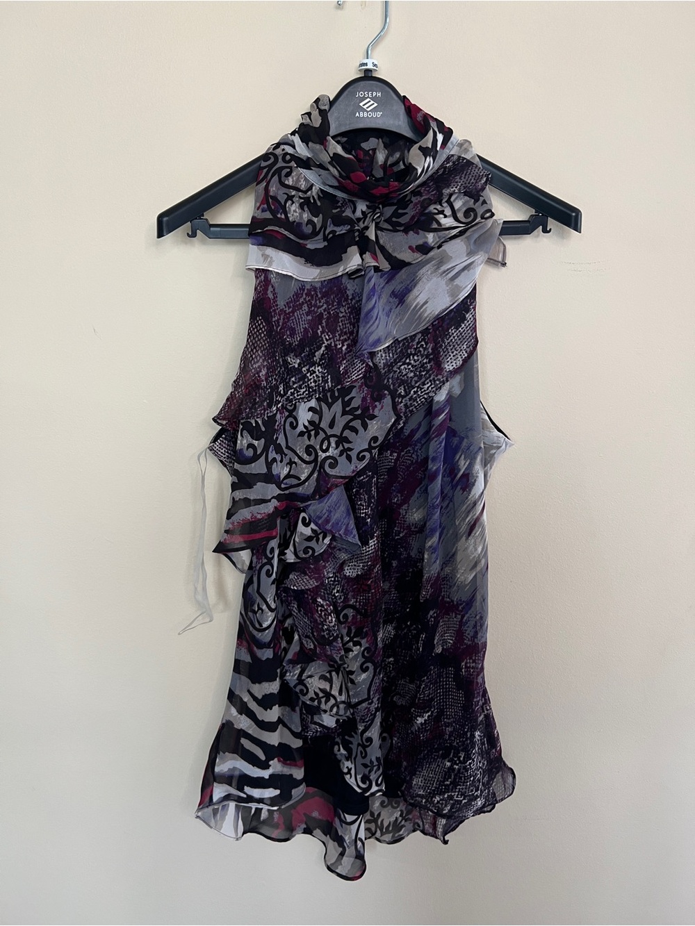 Bisou Bisou Floral Sleeveless Layered Top in Black, Red & Purple